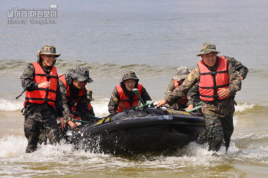 신병1297기1교육대4주차_해상훈련_1810.jpg