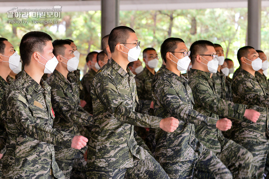 신병1293기1교육대1주차_제식훈련_6482.jpg