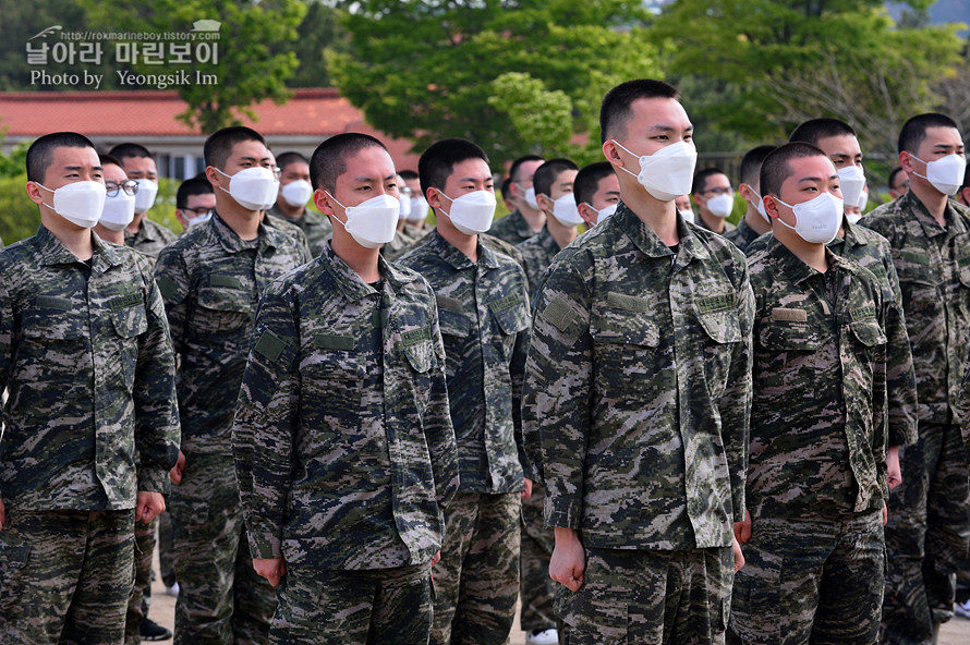 신병1293기1교육대1주차_제식훈련_6438.jpg