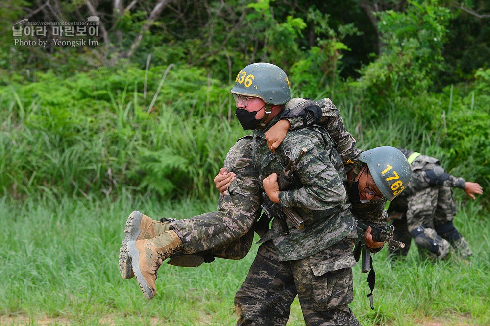 신병1283_1_극기주_각개전투_2940.jpg