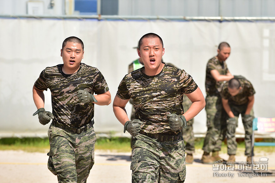 신병1307기_1교육대_2주차_장애물_2603.jpg