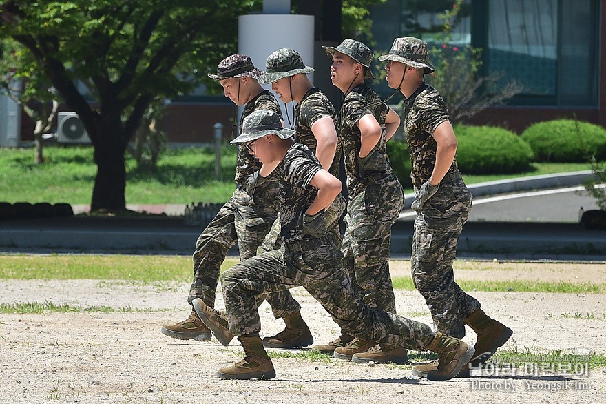 신병1307기_1교육대_2주차_장애물_2730.jpg