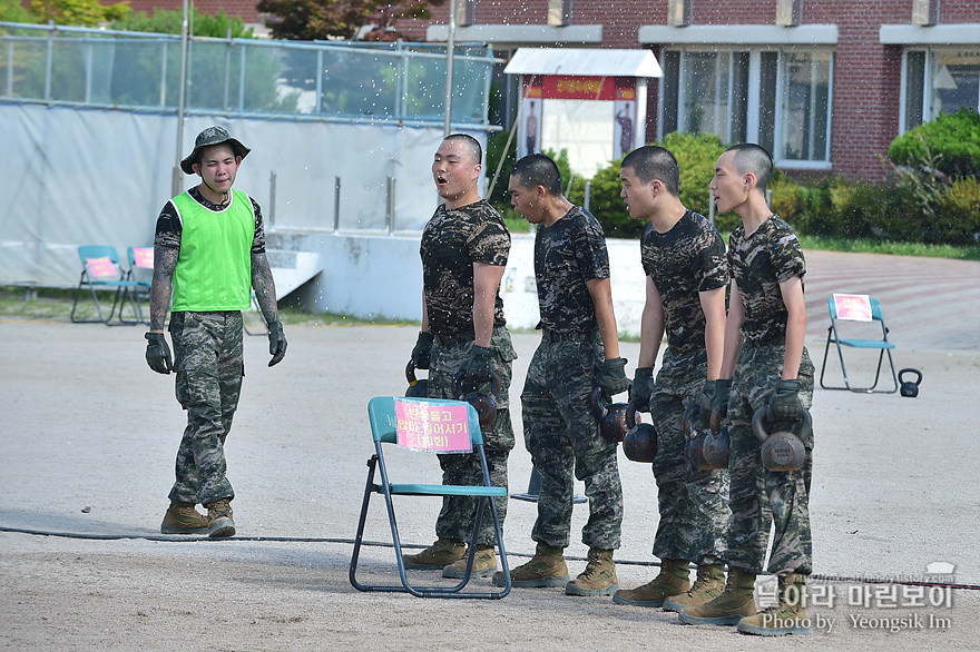 신병1307기_1교육대_2주차_장애물_2564.jpg