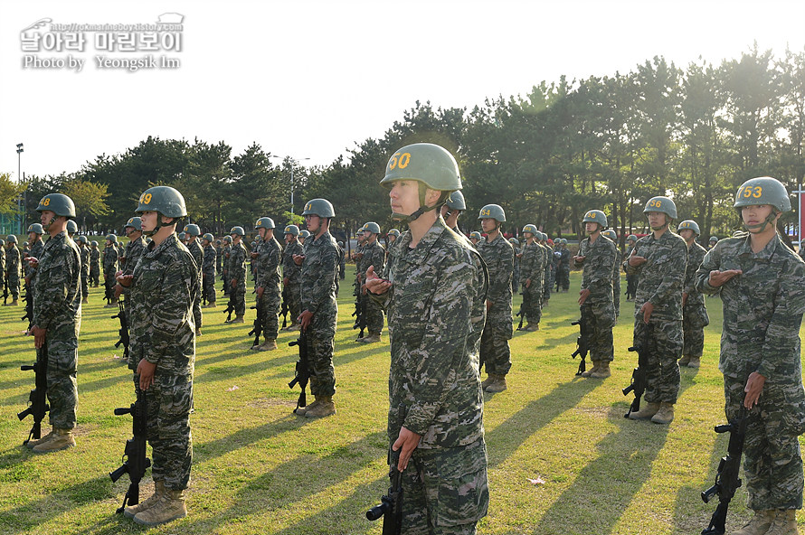 신병1291기빨간명찰수여식_5620_3.jpg