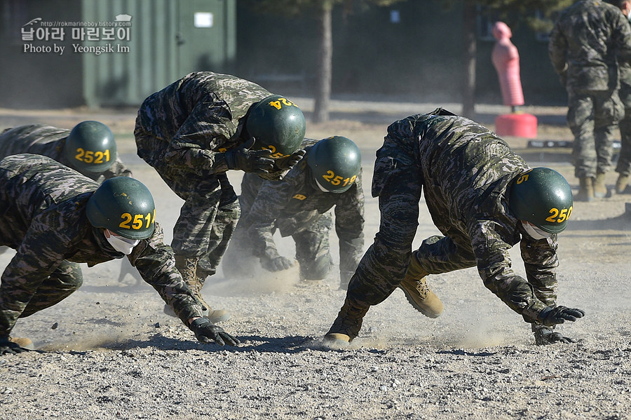 신병 1277기 2교육대 3주차 목봉격투봉_8181.jpg