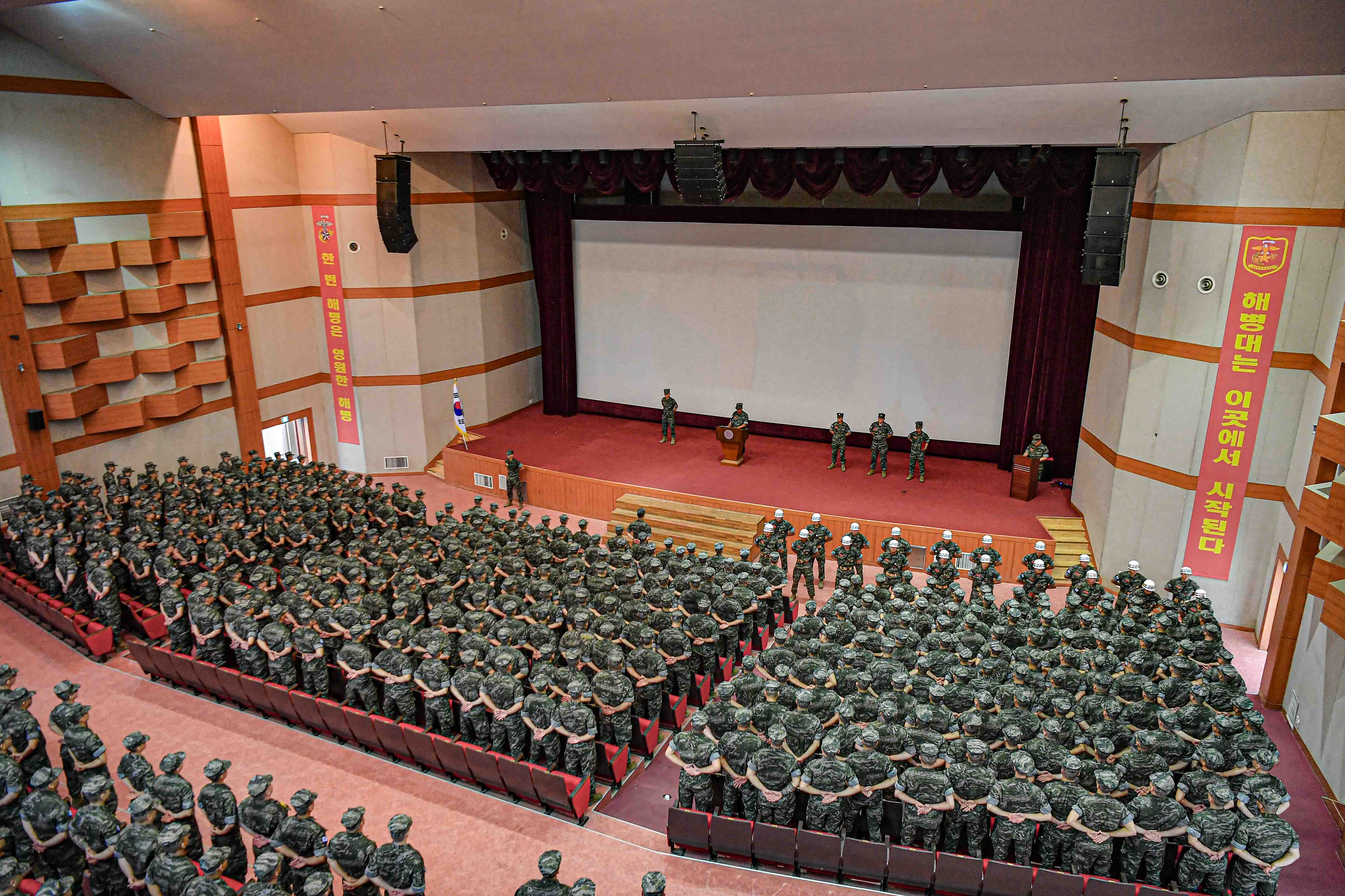 신병 1332기 입소식.jpg