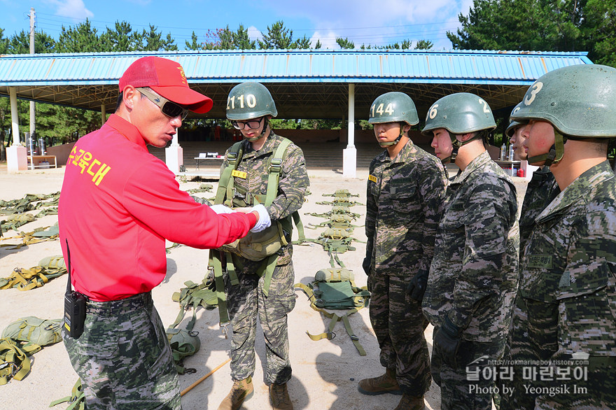 신병1307기_2교육대_공중돌격_2403.jpg