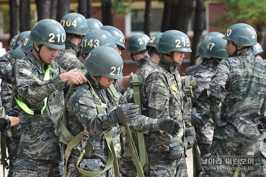 신병1307기_2교육대_공중돌격_2547.jpg