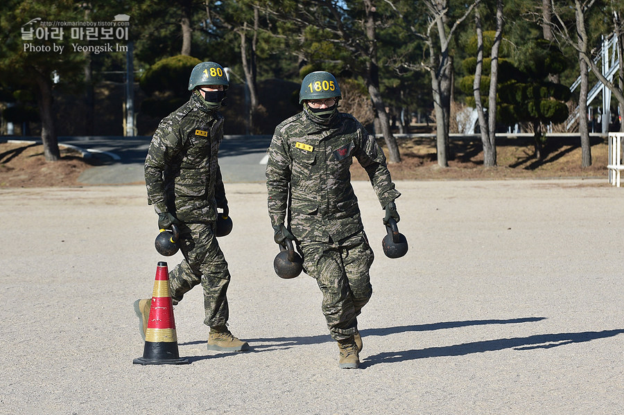 신병 1277기 1교육대 3주차 공수기초_8463.jpg