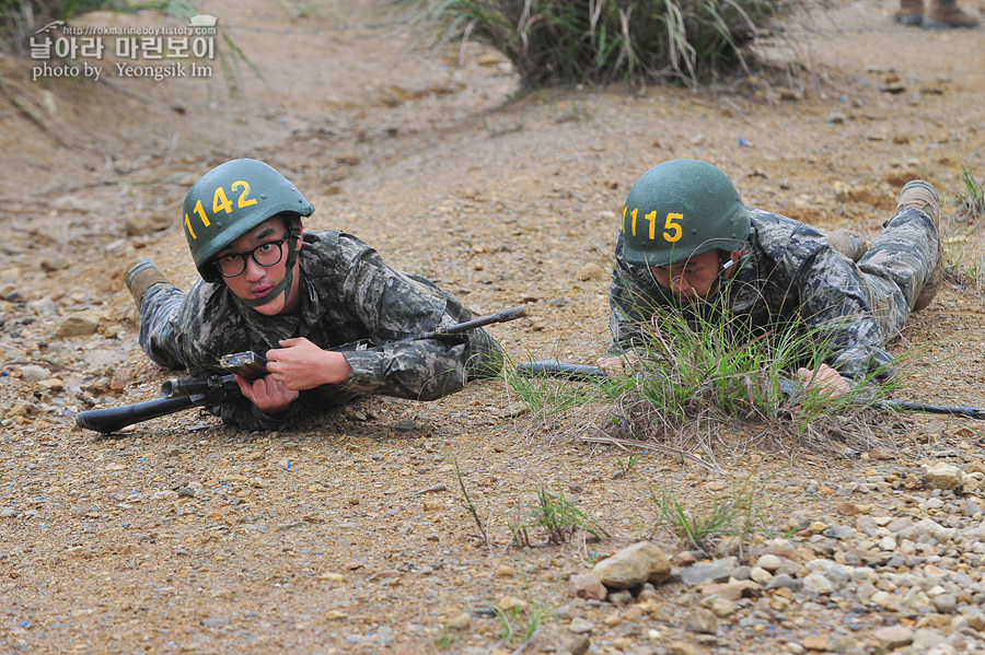 신병1297기1교육대_각개전투_5449.jpg