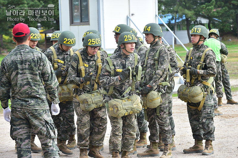 신병1311기 2교육대 공중돌격_0470.jpg