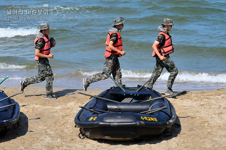 신병1297기2교육대_3주차_해상훈련_1216.jpg