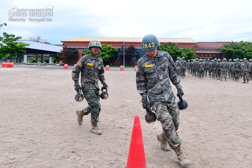 신병 1305기 2교육대 4주차_3700.jpg