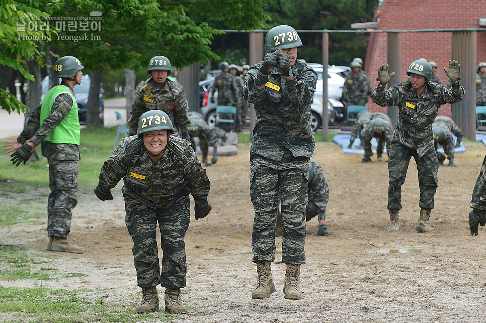 신병 1305기 2교육대 4주차_7083.jpg