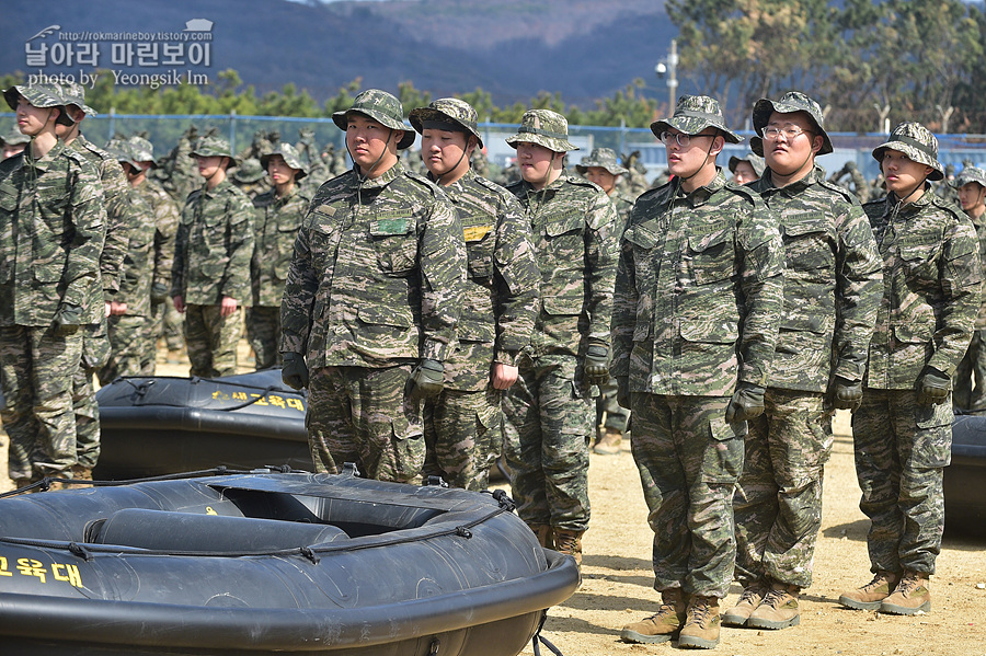 신병1315기2교육대3주차_해상돌격훈련_8172.jpg