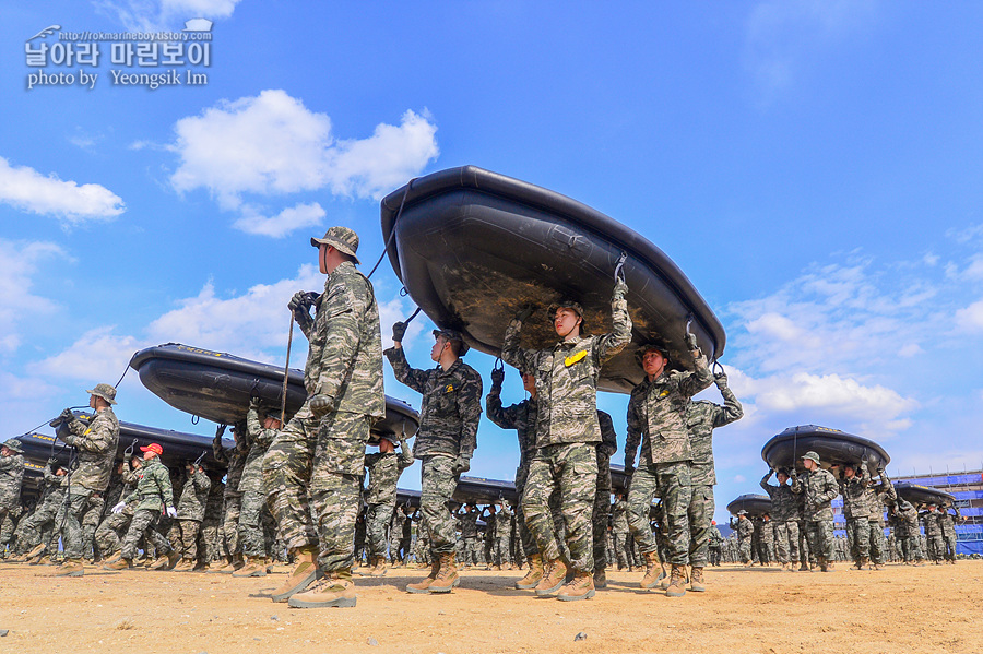신병1315기2교육대3주차_해상돌격훈련_3162.jpg