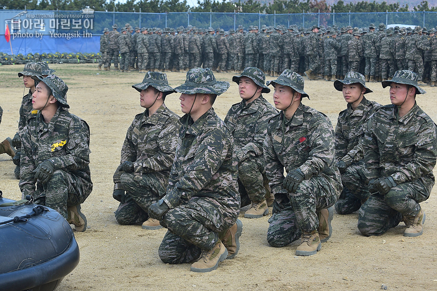 신병1315기2교육대3주차_해상돌격훈련_8288.jpg