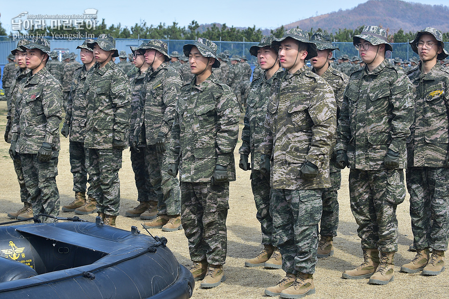 신병1315기2교육대3주차_해상돌격훈련_8281.jpg