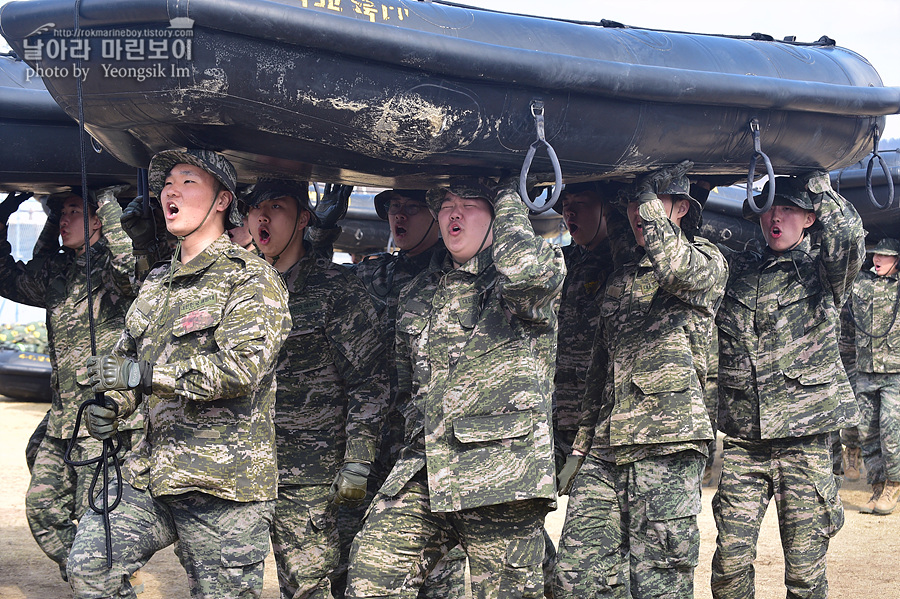 신병1315기2교육대3주차_해상돌격훈련_8304.jpg