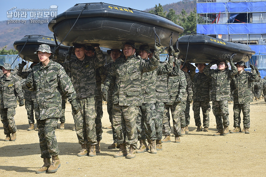 신병1315기2교육대3주차_해상돌격훈련_8395.jpg