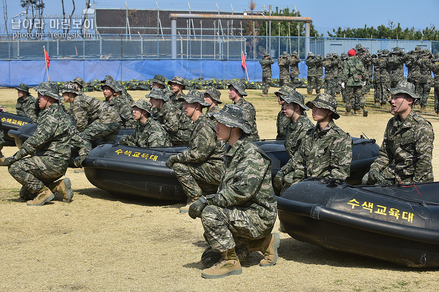 신병1315기2교육대3주차_해상돌격훈련_8198.jpg