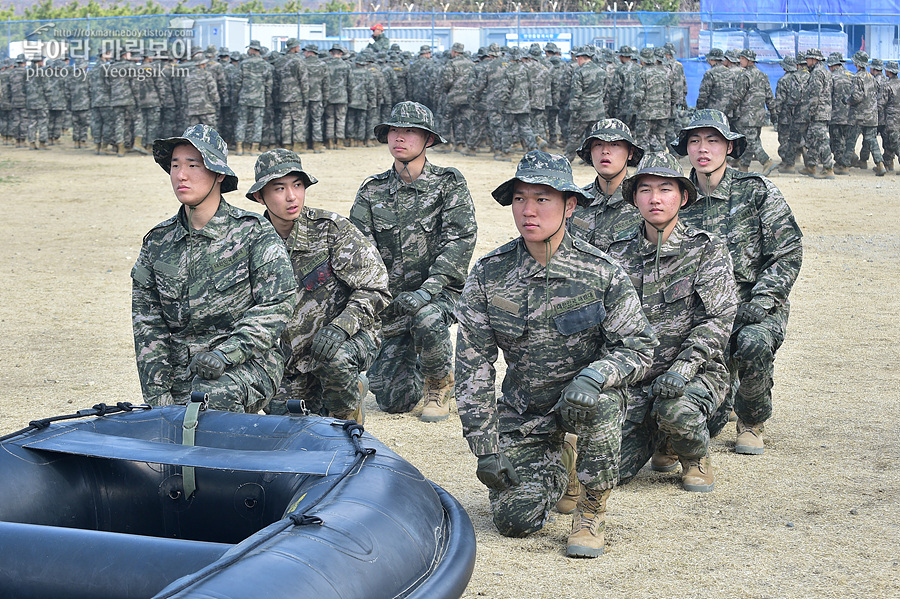 신병1315기2교육대3주차_해상돌격훈련_8285.jpg
