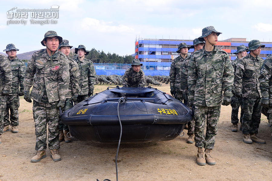 신병1315기2교육대3주차_해상돌격훈련_3186.jpg