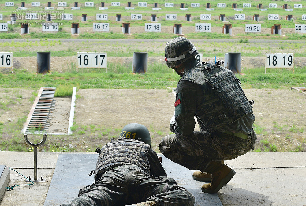 신병 1305기 1교육대 4주차 사격1_7334.jpg