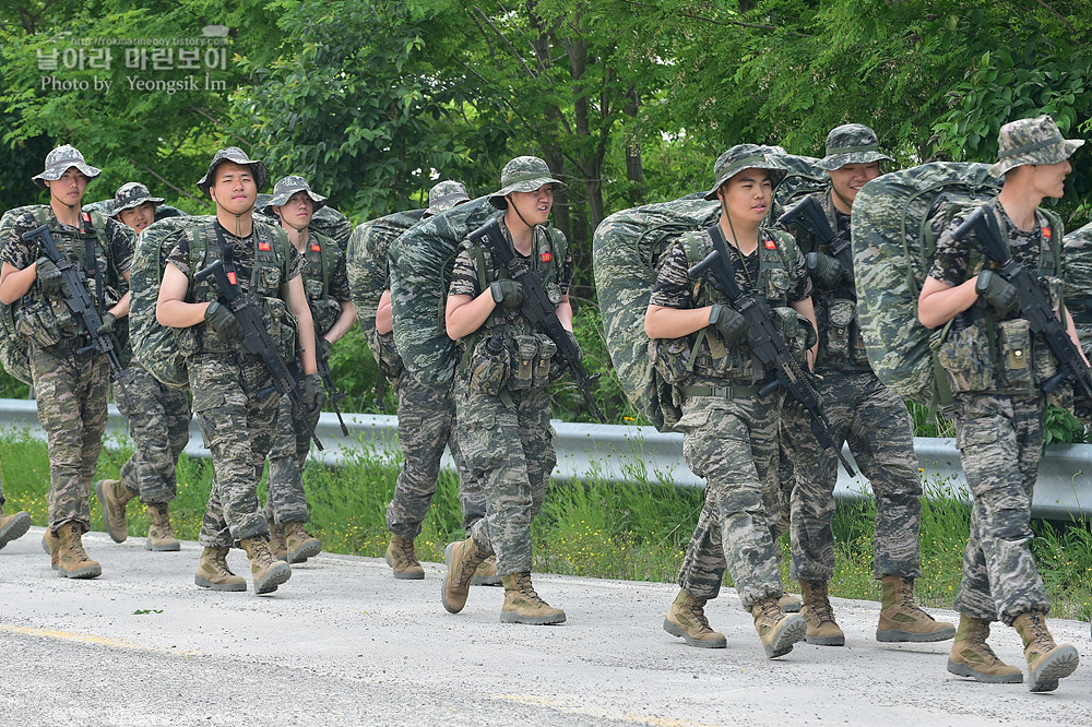 신병 1305기 1교육대 4주차 사격2_6776.jpg