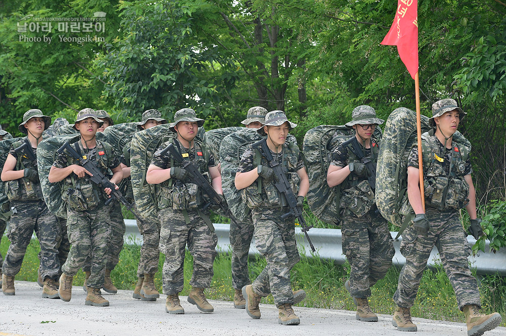 신병 1305기 1교육대 4주차 사격2_6777.jpg