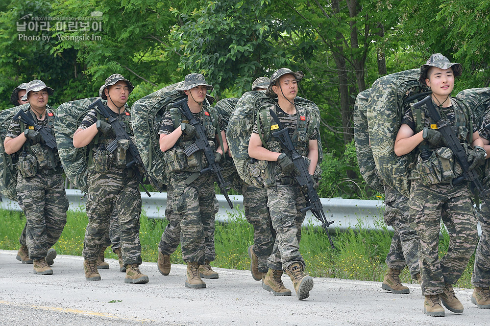 신병 1305기 1교육대 4주차 사격2_6769.jpg