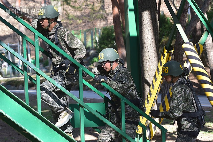신병1315기_1교육대_산악훈련_0695.jpg