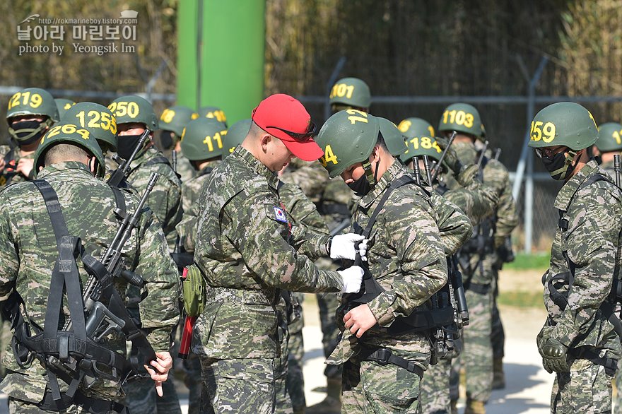 신병1315기_1교육대_산악훈련_0002_1.jpg
