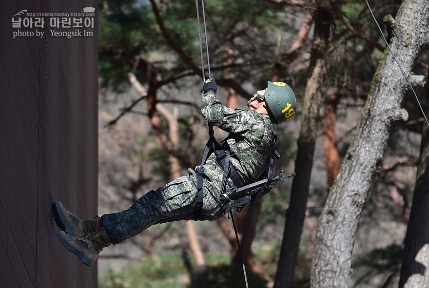 신병1315기_1교육대_산악훈련_0677.jpg