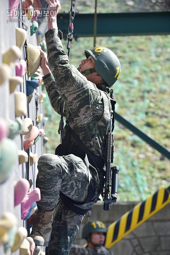 신병1315기_1교육대_산악훈련_0012.jpg