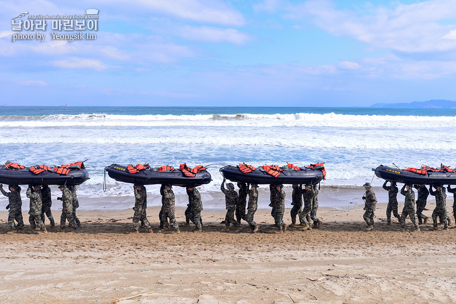신병1315기1교육대3주차_해상돌격훈련_3100_0.jpg