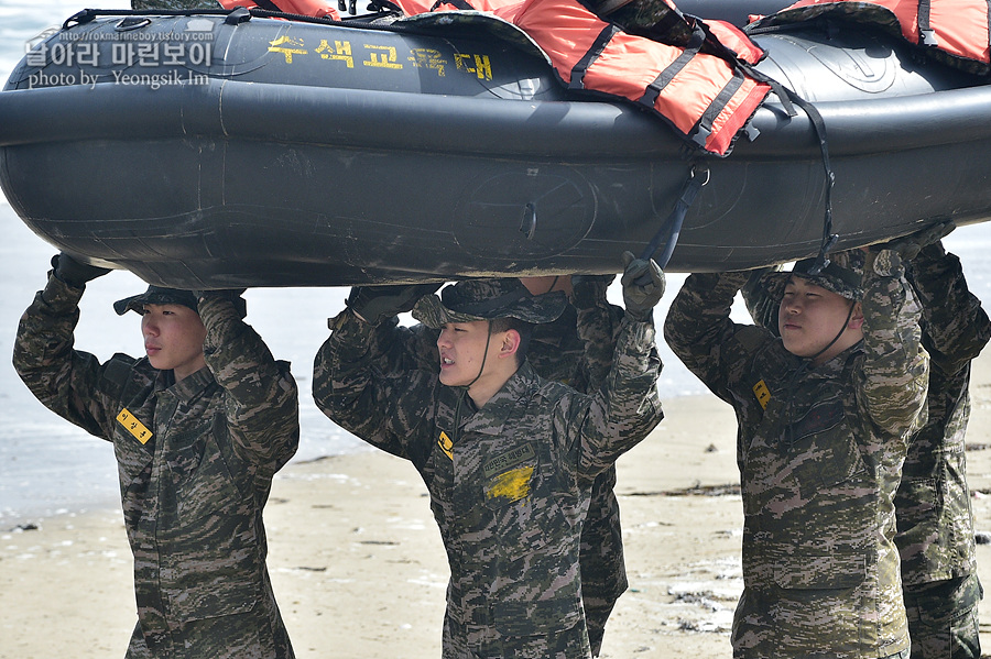 신병1315기1교육대3주차_해상돌격훈련_8056.jpg