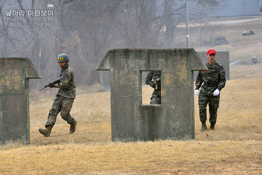 신병1301기_극기주_각개전투_2403.jpg