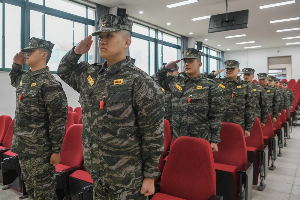 부후 410기 입소식 13.jpg