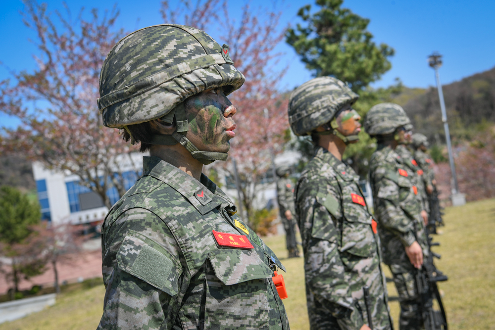 해병대 부사관후보생 410기 빨간명찰 수여식 7.jpg