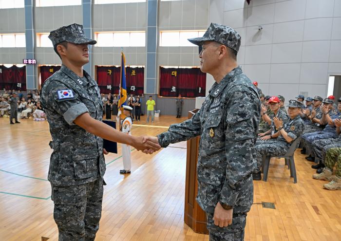 해군 SSU 해난구조과정 10기 수료식.jpg